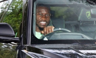 曝奥纳纳欲提前复出！大马丁加盟曼联梦想恐破灭，违约金传闻存疑