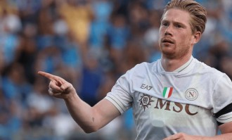 一场2-0让孔蒂取得开门红，德布劳内破门，收获意甲处子球