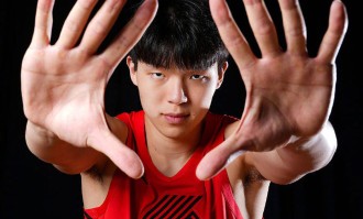 2分侠！杨翰森连3场比赛2分收工 赛季34战13场2分