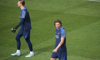 梅西与内马尔再度联手！法甲赛季首战，巴黎圣日耳曼如何撕开里尔防线？