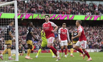 英超-赖斯建功萨卡点射 阿森纳2-0西汉姆迎各赛事4连胜