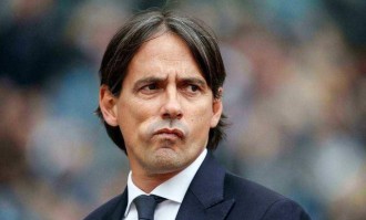 内文希望小因扎吉稳住中场的布局，阿莫林可以参照穆帅的策略