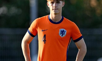 巴萨防线大改造！18岁荷兰“宝石”+4000万德甲铁闸双星加盟在即