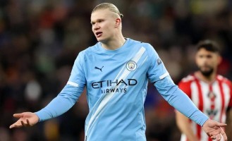 曼城0-0客平桑德兰，8连胜被终结争冠落差大，哈兰德受限集体哑火